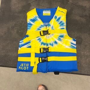 Life Jacket- Kids 50-90lbs Tie-Dye Life Vest - Blue and Yellow